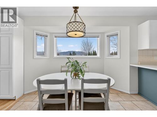 2435 Butt Road, West Kelowna, BC - Indoor Photo Showing Dining Room