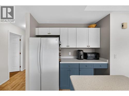 2435 Butt Road, West Kelowna, BC - Indoor Photo Showing Kitchen