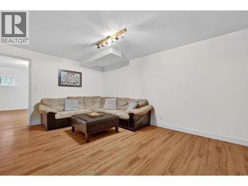 2435 Butt Road, West Kelowna, BC - Indoor