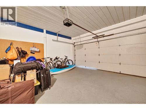 2435 Butt Road, West Kelowna, BC - Indoor Photo Showing Garage