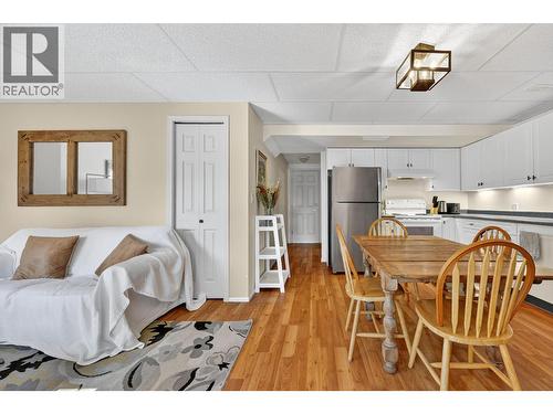 2435 Butt Road, West Kelowna, BC - Indoor