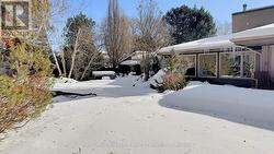 62 WIMPOLE DRIVE  Toronto, ON M2L 2L3