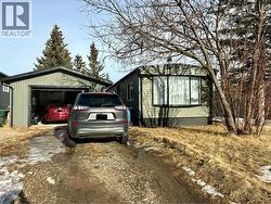 29 Southridge Crescent  Didsbury, AB T0M 0W0