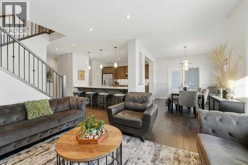 19 Vernon Close, Red Deer, AB - Indoor Photo Showing Living Room