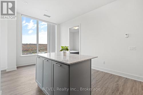 1907 - 385 Winston Road, Grimsby (Grimsby Beach), ON - Indoor