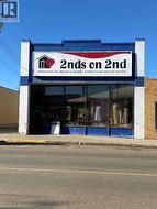 111 2 Street W  Brooks, AB T1R 1C7