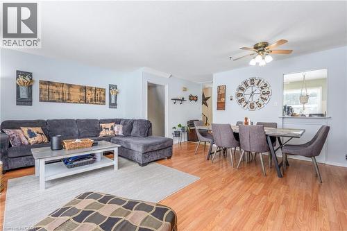 20 Kingham Road, Acton, ON - Indoor Photo Showing Living Room