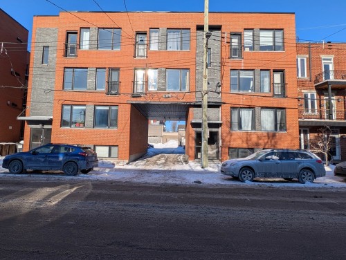 Front of Structure - 302-5701 Rue De Normanville, Montréal (Rosemont/La Petite-Patrie), QC - Outdoor With Facade