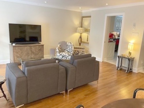 Salon - 32-555 Montrose Drive, Beaconsfield, QC - Indoor Photo Showing Living Room