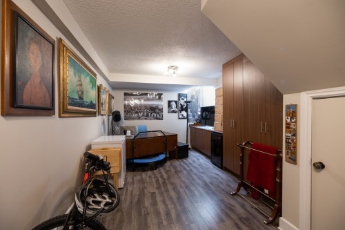Sous-sol - 32-555 Montrose Drive, Beaconsfield, QC - Indoor Photo Showing Other Room