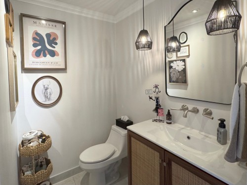Salle d'eau - 32-555 Montrose Drive, Beaconsfield, QC - Indoor Photo Showing Bathroom