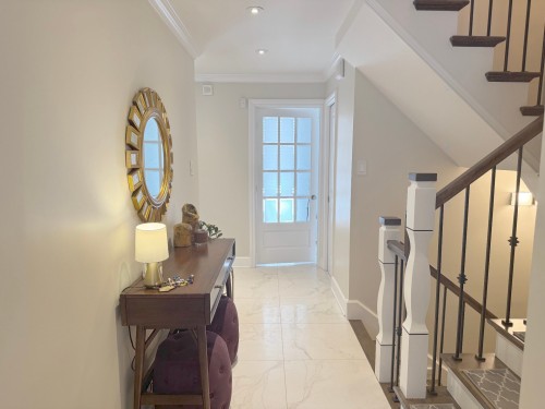 Escalier - 32-555Z Montrose Drive, Beaconsfield, QC - Indoor Photo Showing Other Room