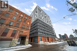 9 TECUMSETH Street Unit# 422  Toronto, ON M5V 0S5