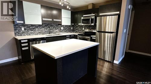216 1510 Neville Drive, Regina, SK - Indoor Photo Showing Kitchen With Upgraded Kitchen