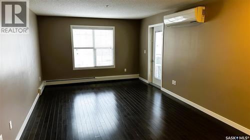 216 1510 Neville Drive, Regina, SK - Indoor Photo Showing Other Room