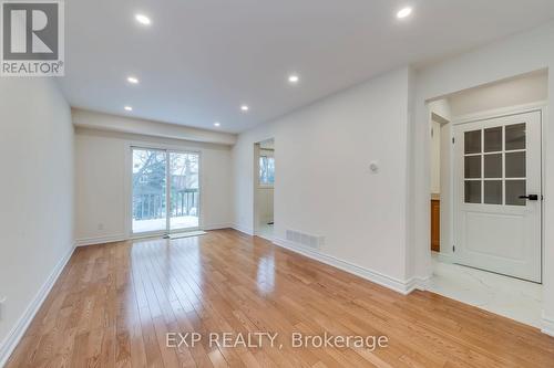 1570 Cuthbert Avenue, Mississauga, ON - Indoor Photo Showing Other Room