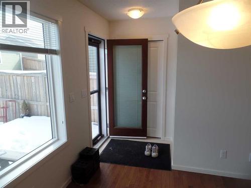 36 Evansborough Common Nw, Calgary, AB - Indoor Photo Showing Other Room