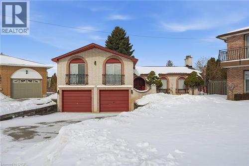 16 Harvard Place, Hamilton, ON - Outdoor