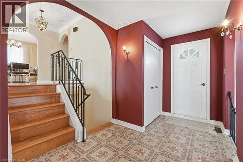 16 Harvard Place, Hamilton, ON - Indoor Photo Showing Other Room