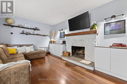31 Maynard Street, Hamilton, ON - Indoor Photo Showing Living Room With Fireplace