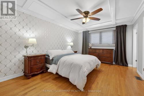 31 Maynard Street, Hamilton, ON - Indoor Photo Showing Bedroom