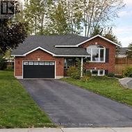 12 CHRISTOPHER COURT  Belleville, ON K8N 5Z3