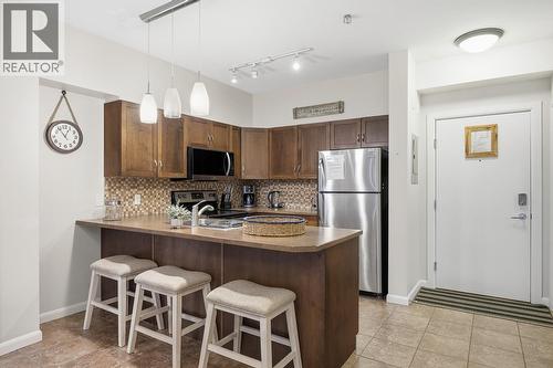 654 Cook Road Unit# 454  Kelowna, BC V1W 3G7