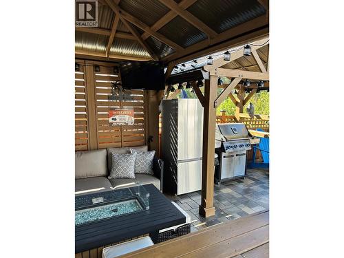 4 Eagle Lane, Lee Creek, BC 