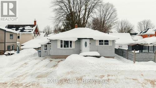 340 BINNING STREET W  North Perth, ON N4W 1G6