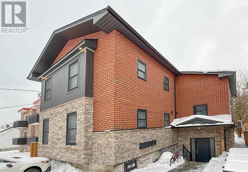 100 CROMWELL AVENUE  Oshawa (Vanier), ON L1J 4T6
