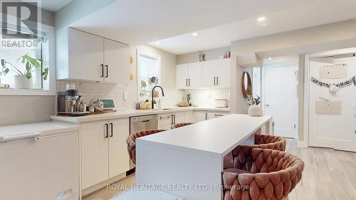 UNIT FOUR - 100 Cromwell Avenue, Oshawa (Vanier), ON - Indoor Photo Showing Kitchen