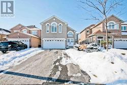 108 MELBOURNE DRIVE  Richmond Hill, ON L4S 2G7