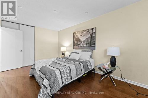 13 Linkdale Road, Brampton, ON - Indoor Photo Showing Bedroom