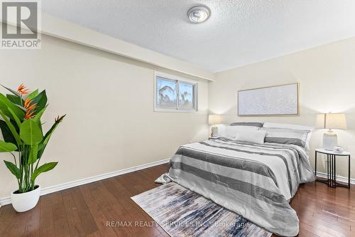 13 Linkdale Road, Brampton, ON - Indoor Photo Showing Bedroom