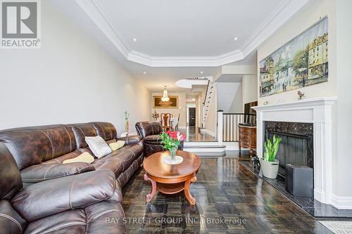 529 Davenport Road, Toronto, ON - Indoor Photo Showing Living Room With Fireplace