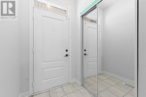 52 - 50 Edinburgh Drive, Brampton, ON - Indoor Photo Showing Other Room