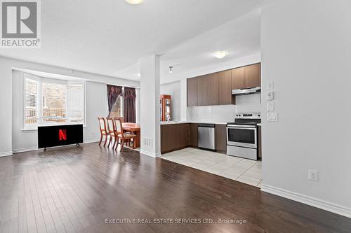 52 - 50 Edinburgh Drive, Brampton, ON - Indoor Photo Showing Kitchen