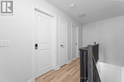52 - 50 Edinburgh Drive, Brampton, ON - Indoor Photo Showing Other Room