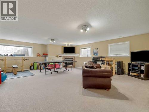 47 Kodiak Boulevard N, Lethbridge, AB - Indoor