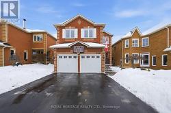 2201 WILDWOOD CRESCENT  Pickering, ON L1X 2R6