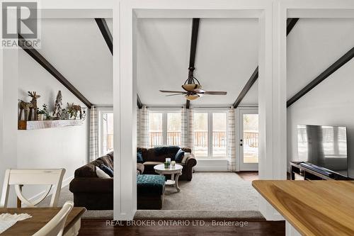 93 Simcoe Road, Ramara, ON - Indoor Photo Showing Other Room