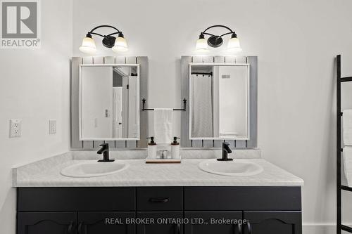 93 Simcoe Road, Ramara, ON - Indoor Photo Showing Bathroom