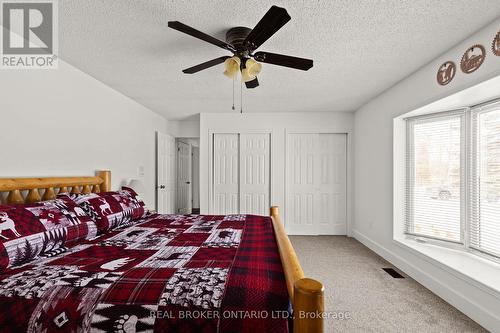 93 Simcoe Road, Ramara, ON - Indoor Photo Showing Bedroom