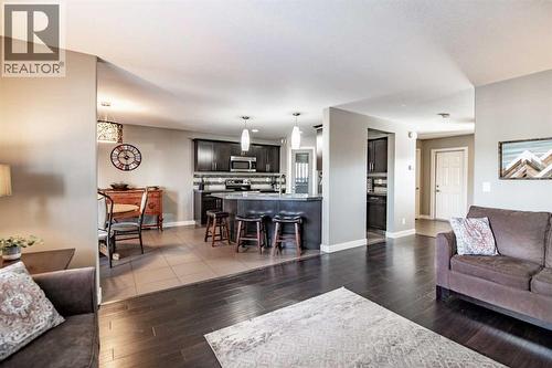 60 Vincent Close, Red Deer, AB - Indoor Photo Showing Living Room