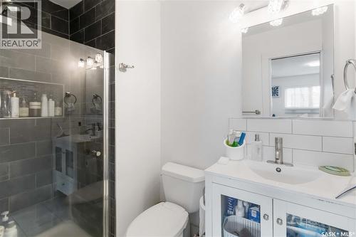 134 Stillwater Drive, Saskatoon, SK - Indoor Photo Showing Bathroom