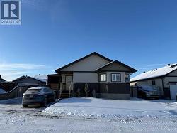 125 Beardsley Crescent  Fort Mcmurray, AB T9H 2T5