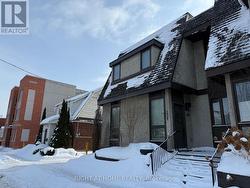 221 CRICHTON STREET  Ottawa, ON K1M 1W3