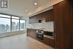 4012 - 1 CONCORD CITYPLACE WAY  Toronto, ON M5V 0X3