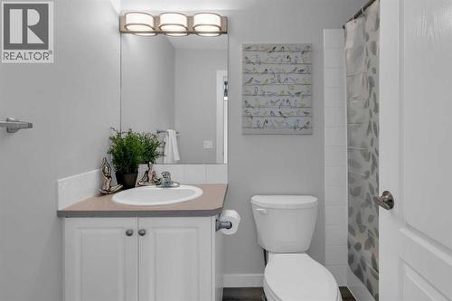 103 Canoe Square Sw, Airdrie, AB - Indoor Photo Showing Bathroom