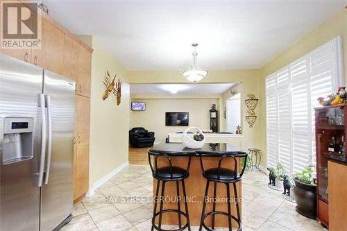 6 Everingham Circle, Brampton, ON - Indoor